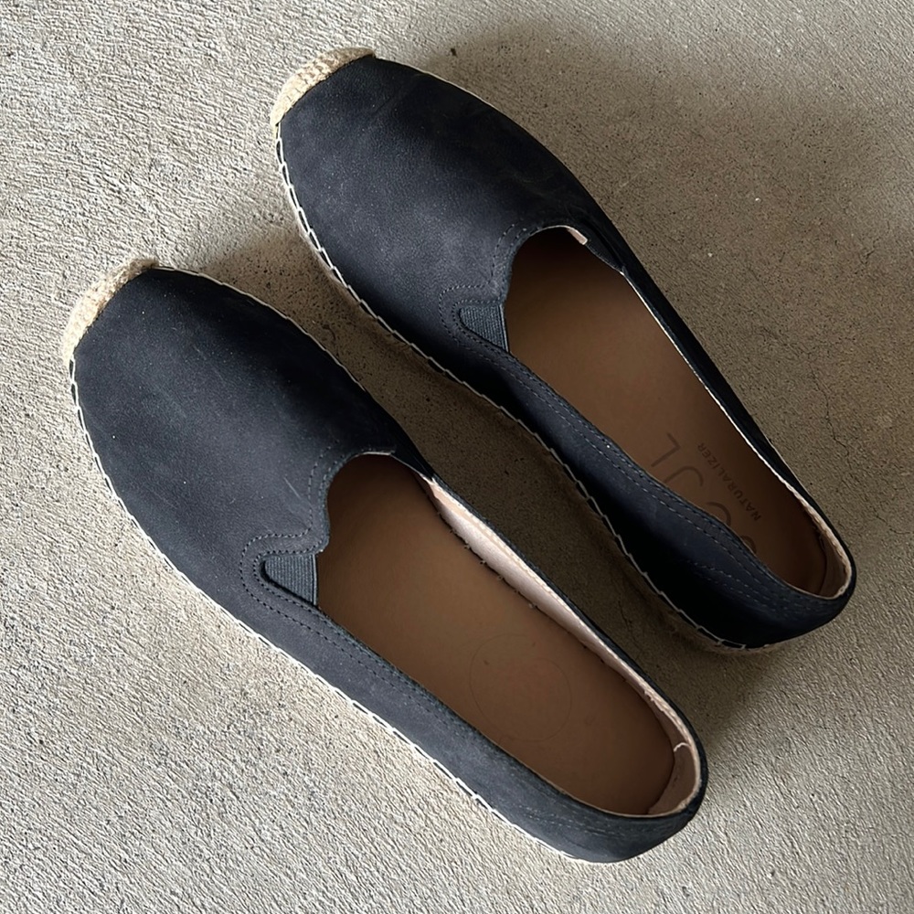 LIKE NEW Black Espadrilles
